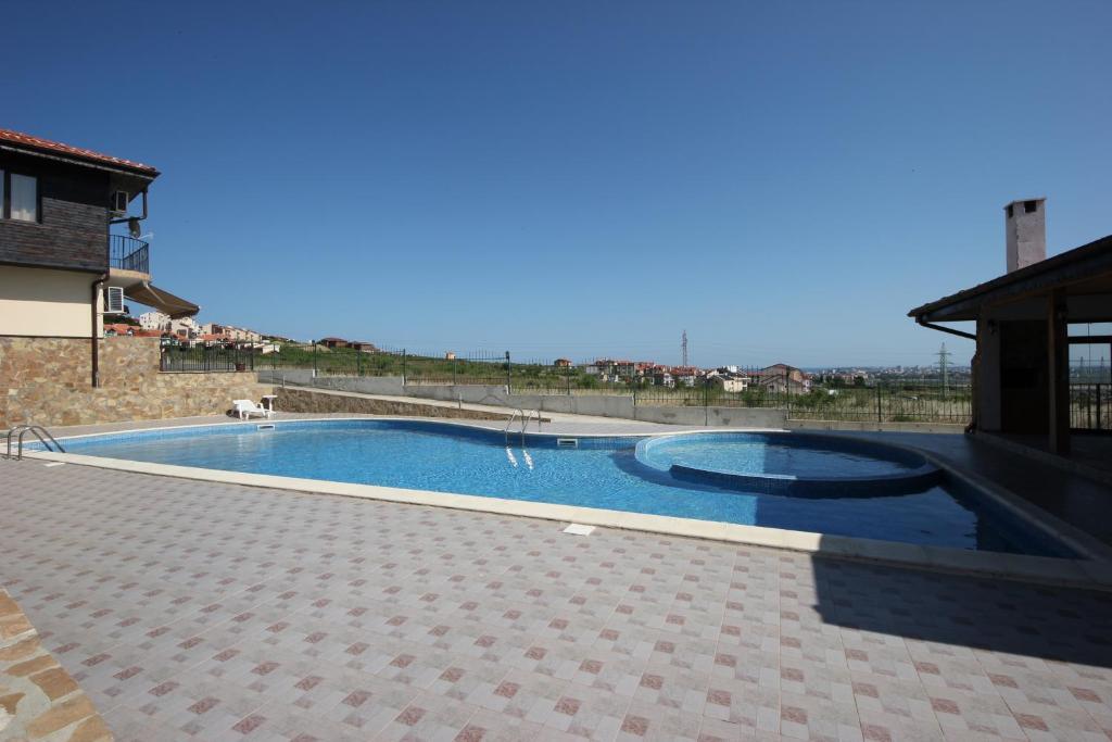 Menada Sunny Hill Villa Kosharitsa ภายนอก รูปภาพ