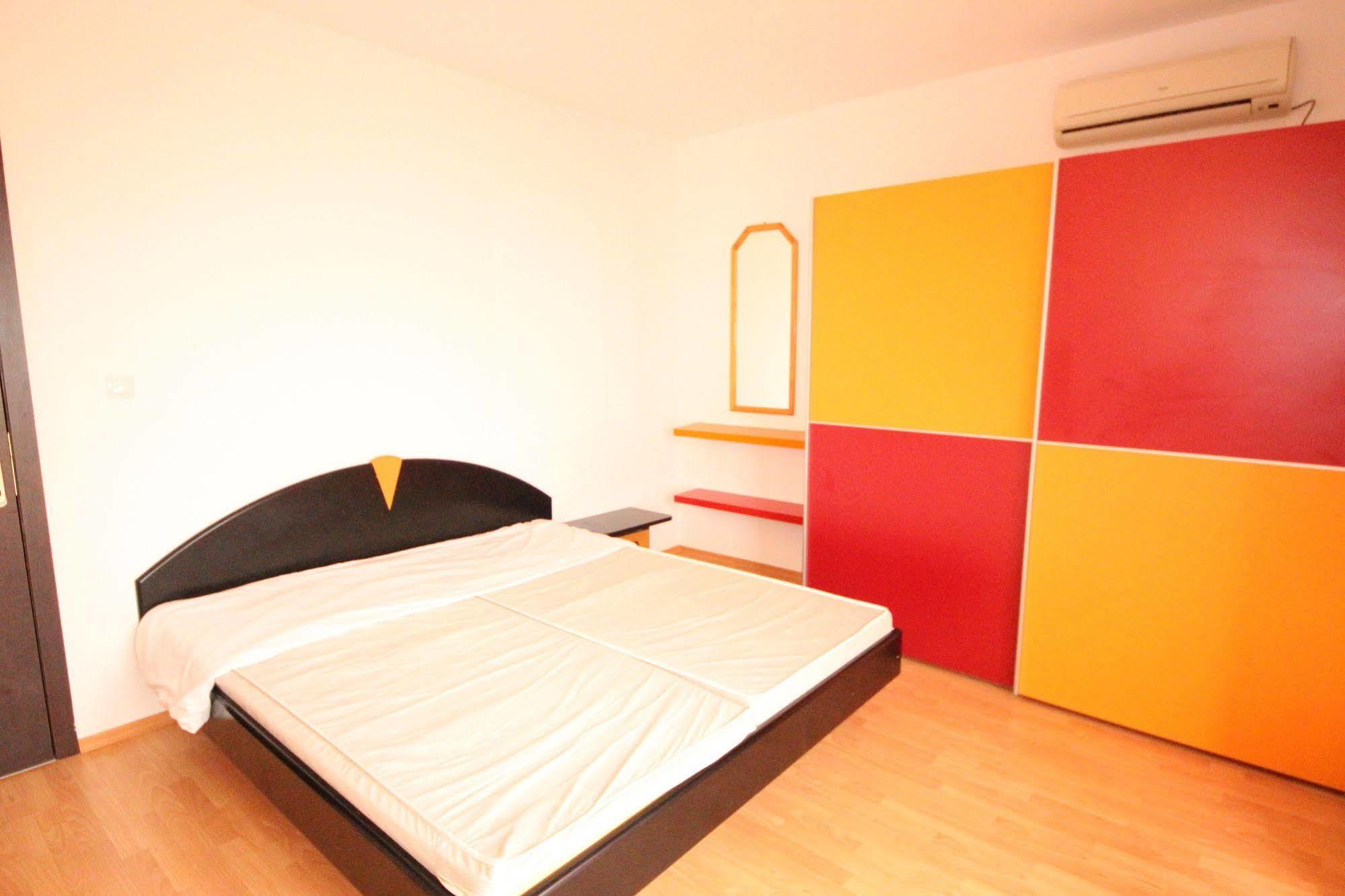 Menada Sunny Hill Villa Kosharitsa ภายนอก รูปภาพ